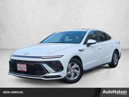 2025 Hyundai SONATA SE