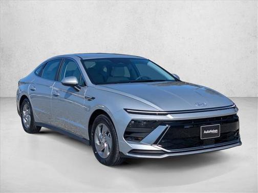 Aero Silver 2026 Hyundai SONATA SE