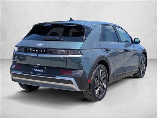 Digital Teal 2026 Hyundai IONIQ 5 SE
