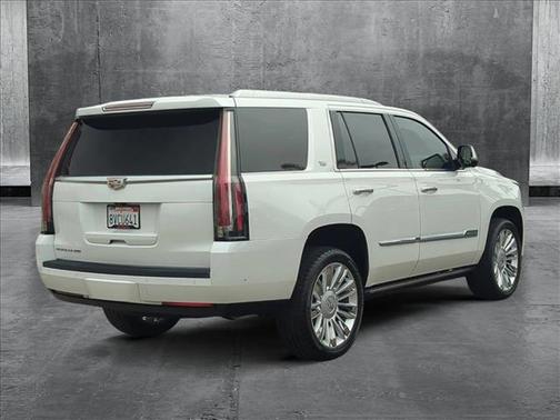 2017 Cadillac Escalade Premium Luxury