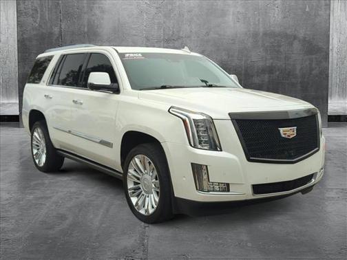 2017 Cadillac Escalade Premium Luxury