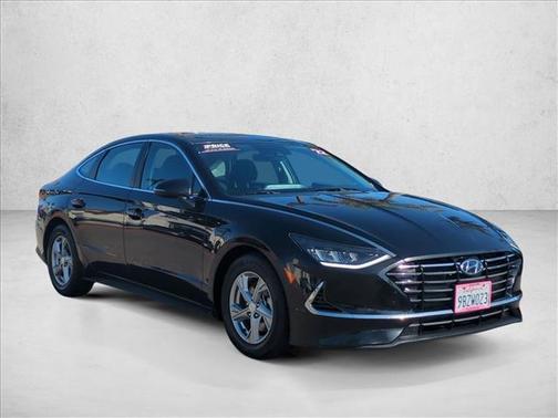 2022 Hyundai SONATA SE