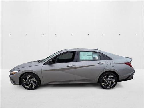 2025 Hyundai ELANTRA HEV SEL Sport