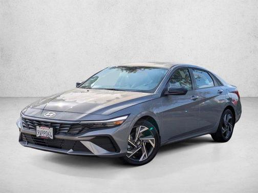 Fluid Metal 2025 Hyundai ELANTRA Sport
