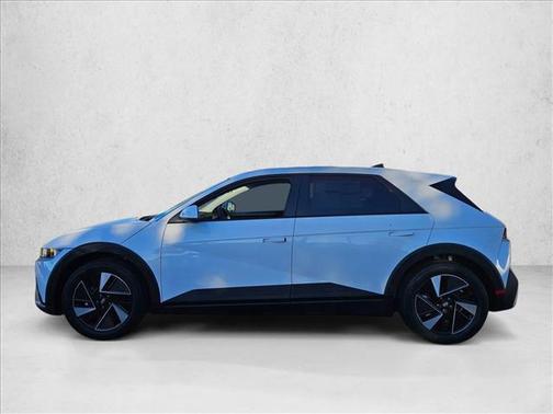 2025 Hyundai IONIQ 5 SE