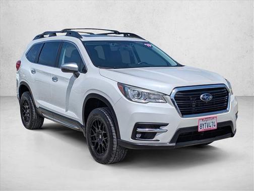 Crystal White Pearl 2019 Subaru Ascent Touring 7-Passenger