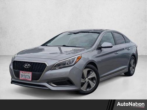 2016 Hyundai SONATA Hybrid Limited