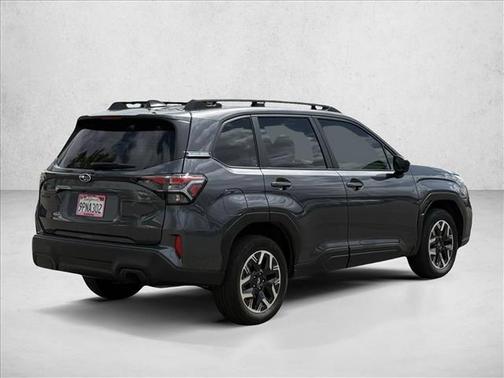 Magnetite Gray Metallic 2025 Subaru Forester Base