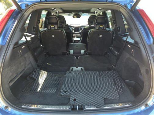 2016 Volvo XC90 T6 R-Design