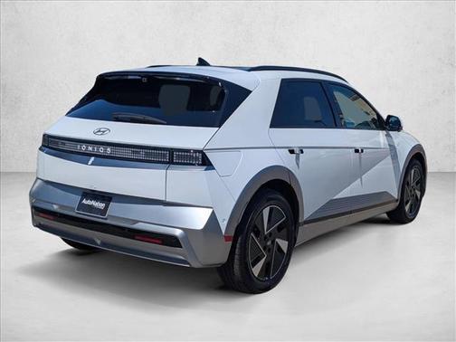 Atlas White 2026 Hyundai IONIQ 5 Limited