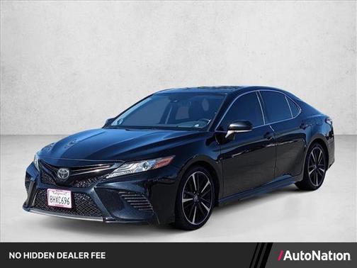 Midnight Black Metallic 2019 Toyota Camry XSE