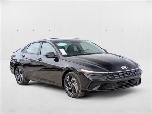 2025 Hyundai ELANTRA HEV SEL Sport