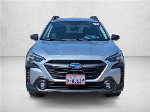 Ice Silver Metallic 2023 Subaru Outback Base