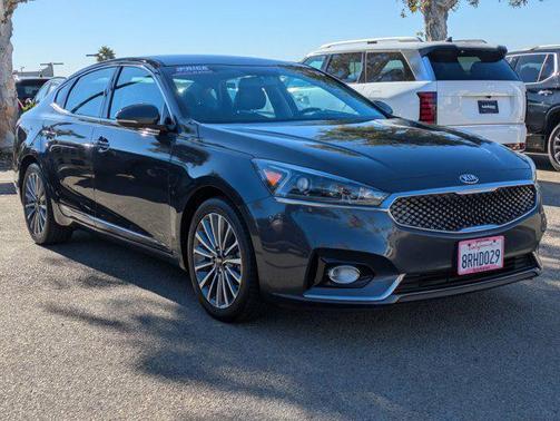 2019 Kia Cadenza Premium