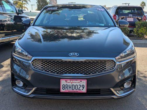 2019 Kia Cadenza Premium