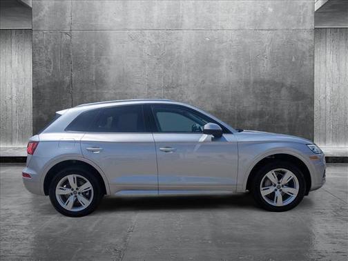 2018 Audi Q5 Premium