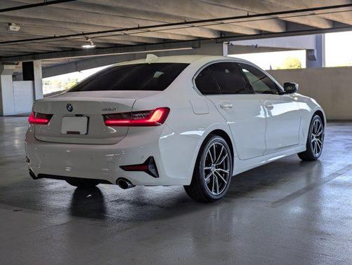 Alpine White 2019 BMW 330 330i