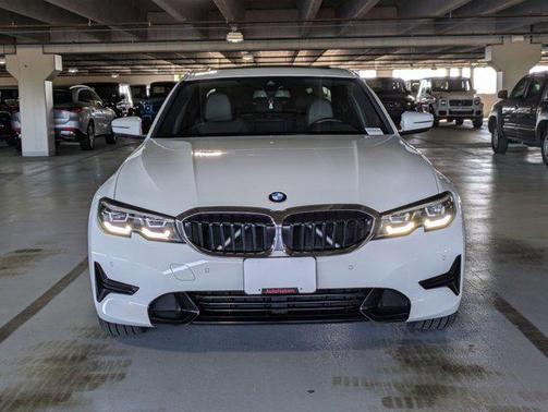 Alpine White 2019 BMW 330 330i