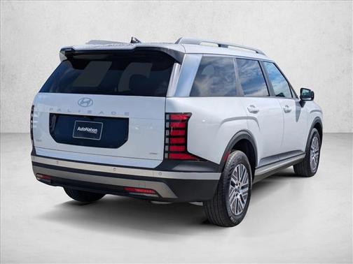 Creamy White Pearl 2026 Hyundai Palisade Hybrid SEL 8P