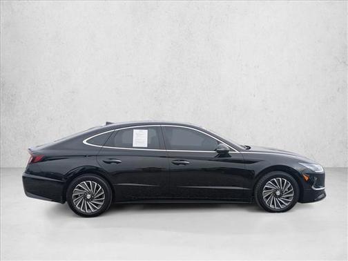 2023 Hyundai SONATA Hybrid Limited