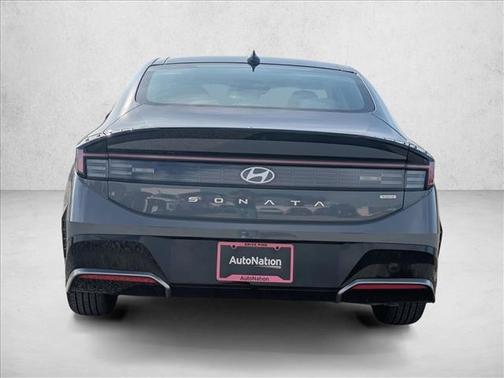 2026 Hyundai SONATA Hybrid SE