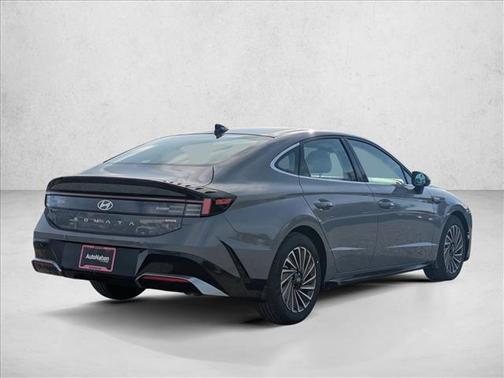 2026 Hyundai SONATA Hybrid SE