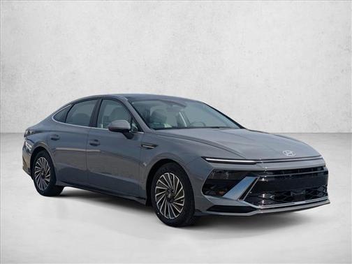 2026 Hyundai SONATA Hybrid SE