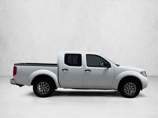 Glacier White 2016 Nissan Frontier SV