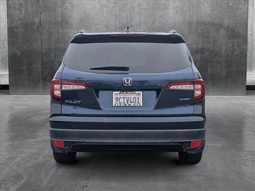 2022 Honda Pilot 2WD Sport