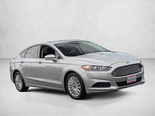 2015 Ford Fusion Hybrid SE
