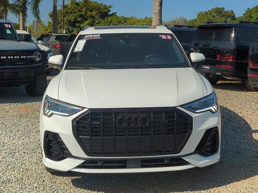 2023 Audi Q3 Premium 45 TFSI S line quattro Tiptronic