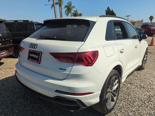 2023 Audi Q3 Premium 45 TFSI S line quattro Tiptronic