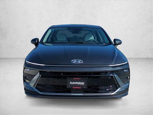 2026 Hyundai SONATA Hybrid Base