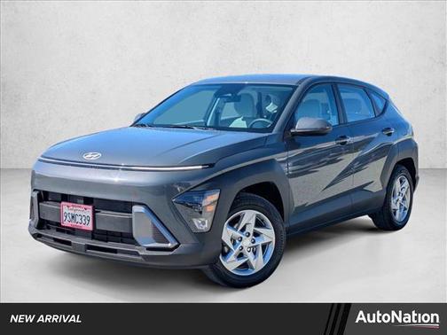 2025 Hyundai KONA SE