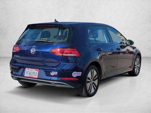 2018 Volkswagen e-Golf SE