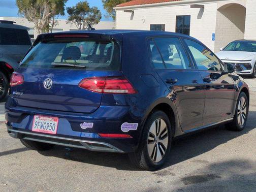 2018 Volkswagen e-Golf SE
