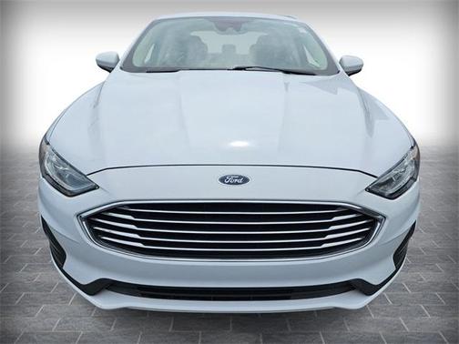 2020 Ford Fusion Hybrid SE