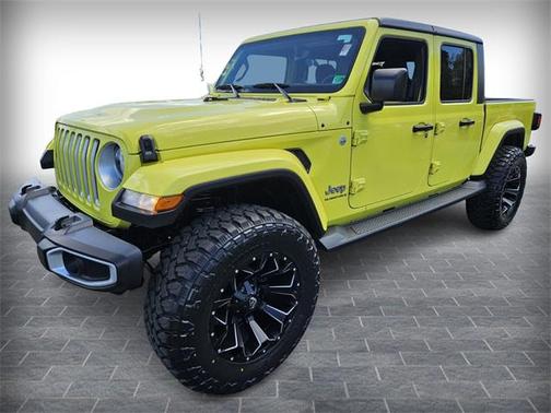 2023 Jeep Gladiator Overland