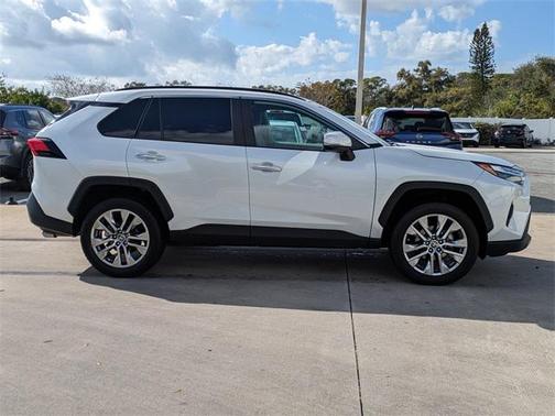 2023 Toyota RAV4 Limited