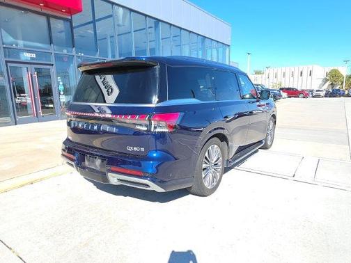 2025 INFINITI QX80 SENSORY AWD