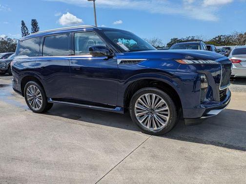 2025 INFINITI QX80 SENSORY AWD