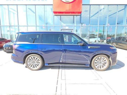 2025 INFINITI QX80 SENSORY AWD