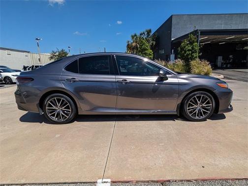 2021 Toyota Camry XLE
