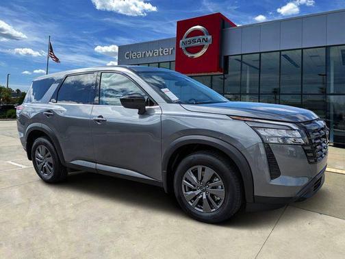 2026 Nissan Pathfinder S