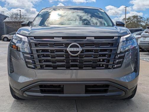 2026 Nissan Pathfinder S