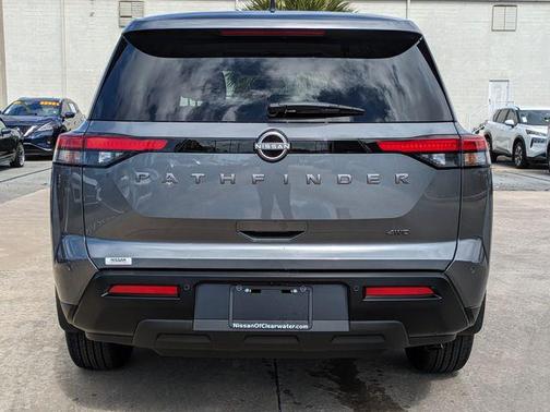 2026 Nissan Pathfinder S