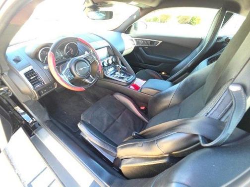 2018 Jaguar F-TYPE 296HP