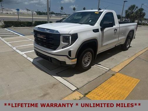 2025 GMC Sierra 1500 Pro
