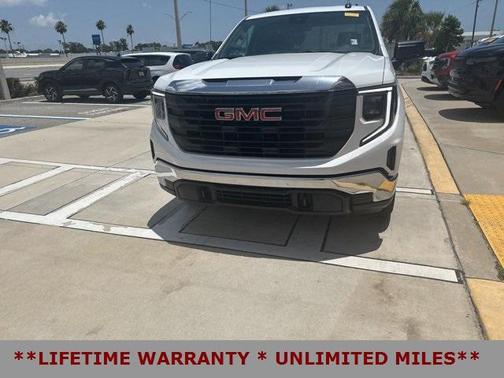 2025 GMC Sierra 1500 Pro
