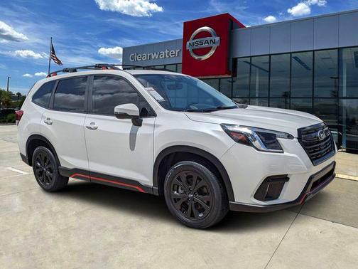 Crystal White Pearl 2024 Subaru Forester Sport